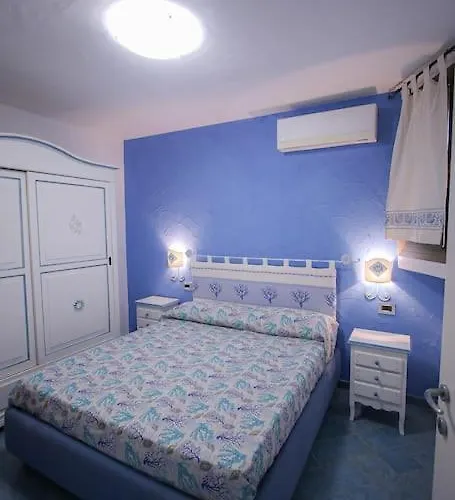 Casa Ichnusa - 1 Bedroom Seaview * 马里内拉
