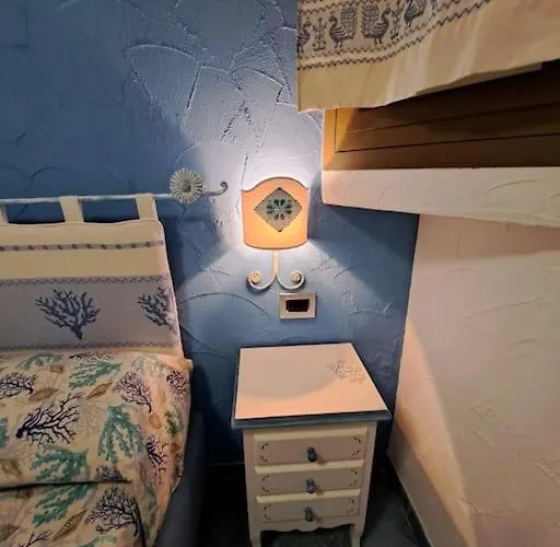 Casa Ichnusa - 1 Bedroom Seaview 公寓 马里内拉