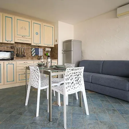 Casa Ichnusa - 1 Bedroom Seaview Apartment *