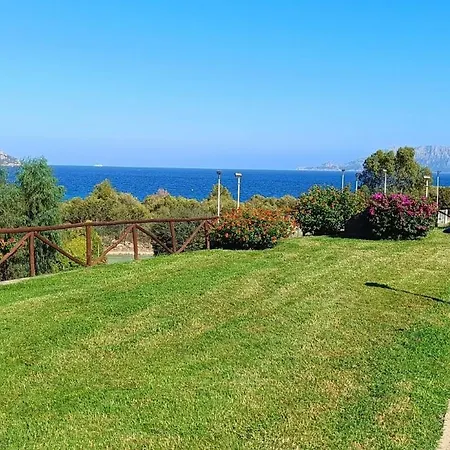 Casa Ichnusa - 1 Bedroom Seaview Apartment *
